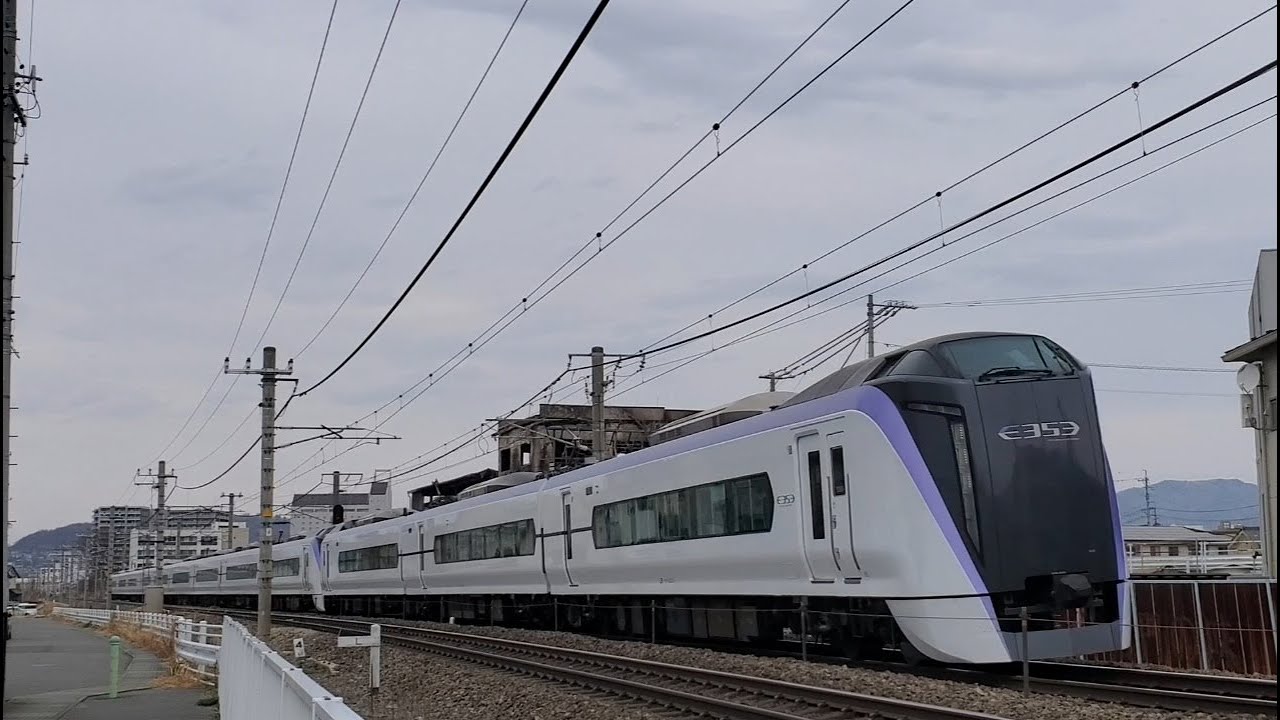 井川城踏切12:12通過『JR篠ノ井線E353系207編成26M 特急あずさ26号 新宿行き+JR篠ノ井線E353系117編成26Mあずさ26号 新宿行き』