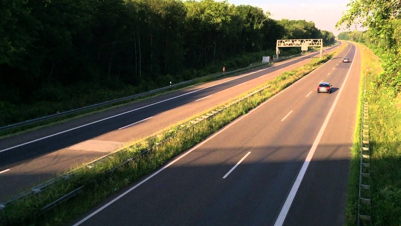 s1000rr fly by