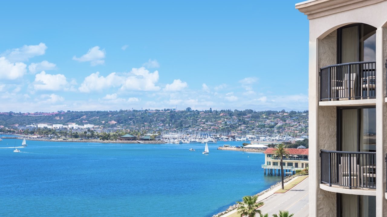 Hilton San Diego Airport/Harbor Island
