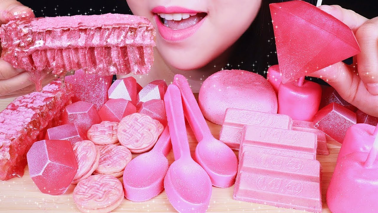ASMR EATING SOUNDS Pink Food Honeycomb, Mochi, Marshmallows, Edible spoon, Diamond jelly, KitKat 咀嚼音