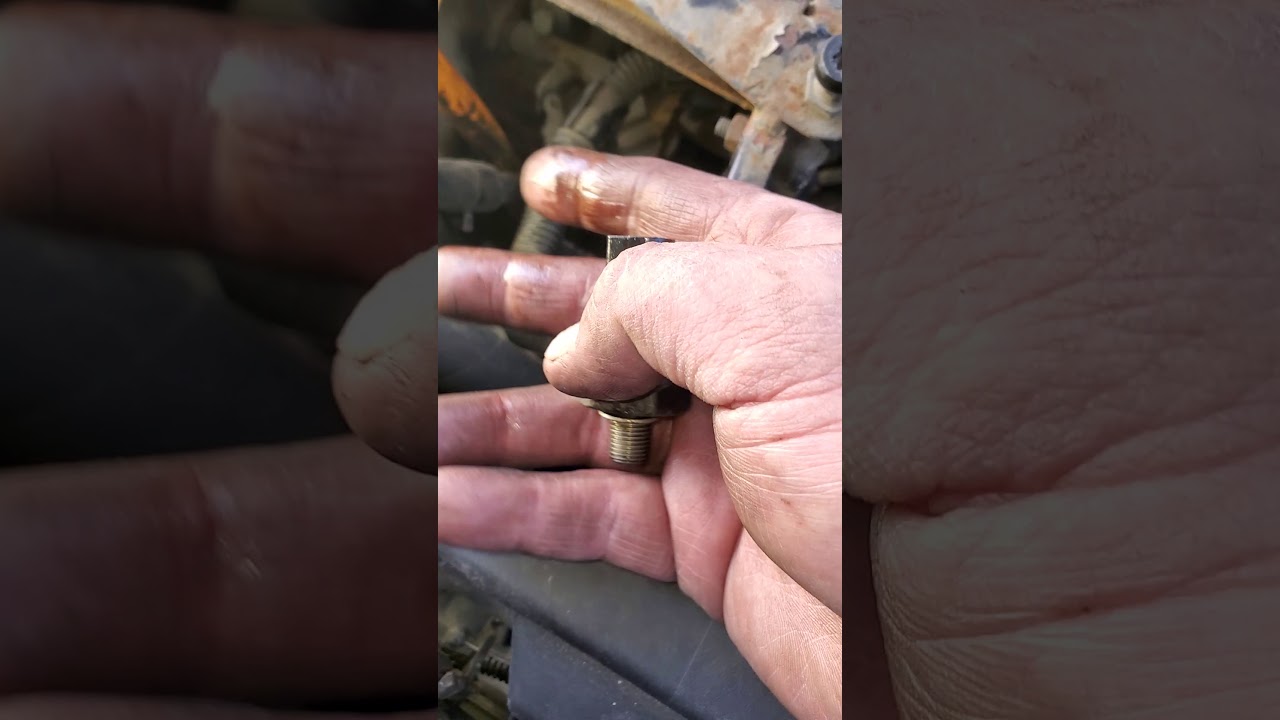 2001 vw  2.0 Oil pressure sensor location