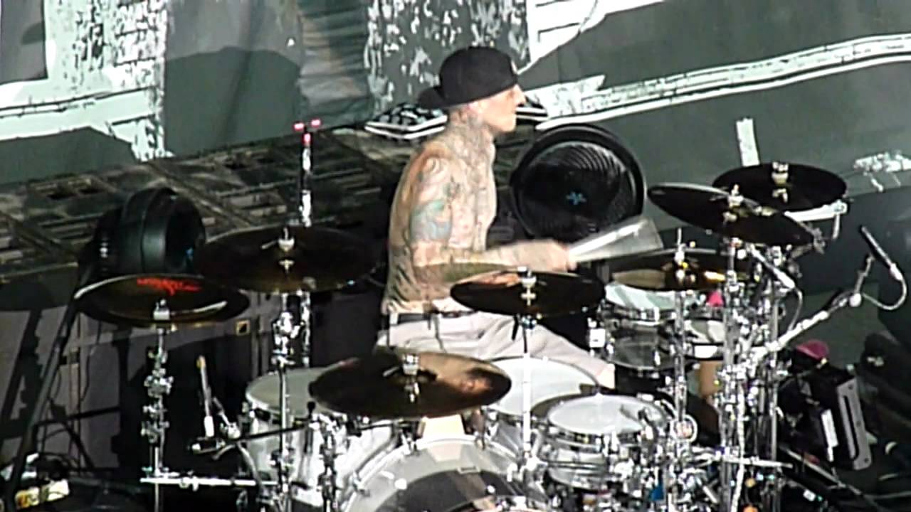 Travis Barker (Blink 182) keep us.. 