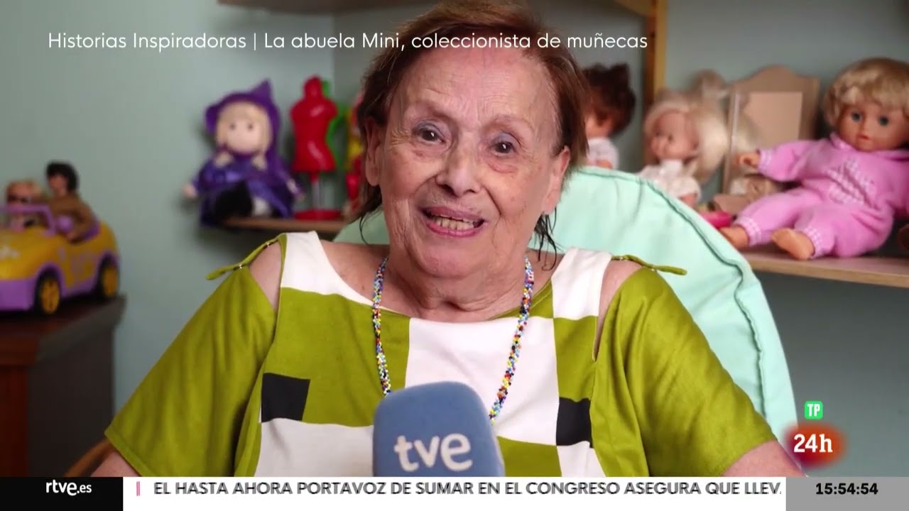La abuela Mini – Coleccionista de muñecas