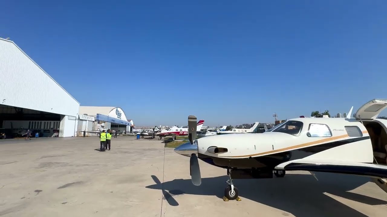 De Jundiaí para o Aeroporto Campo De Marte - São Paulo.