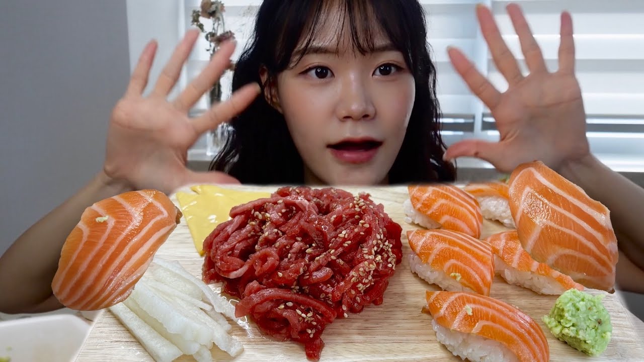연어초밥과 육회 환상의 조합 먹방 🍣 SALMON SUSHI & RAW BEEF MUKBANG ASMR