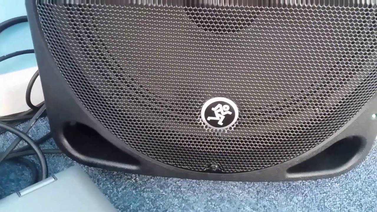 Mackie thump12 test (speakers arnt even moving)