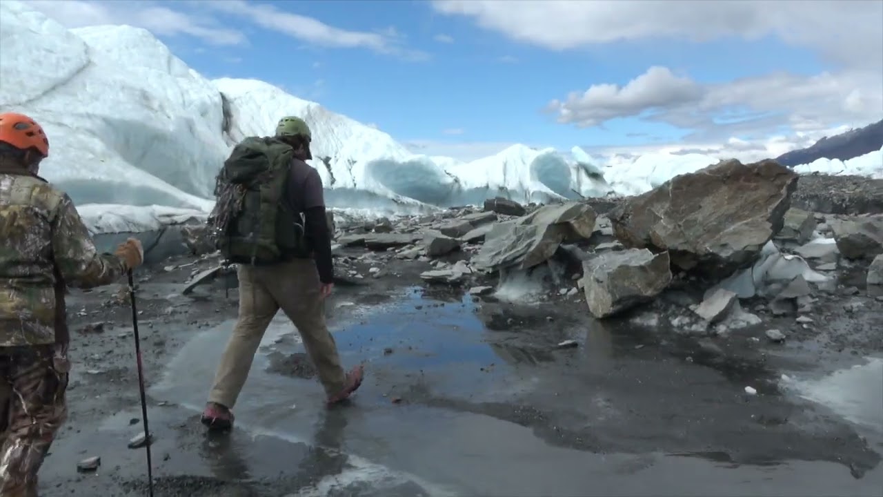 Mantanuska Glacier hike
