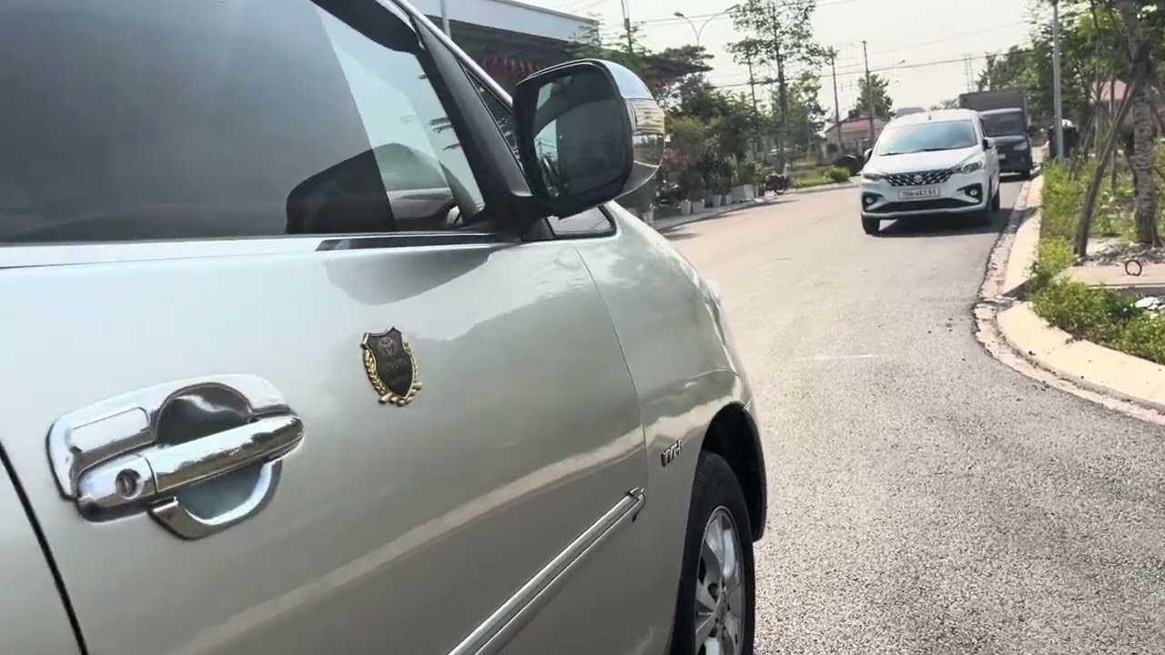 Innova 2008G xe đẹp ký rút một nót Lh:0764077753