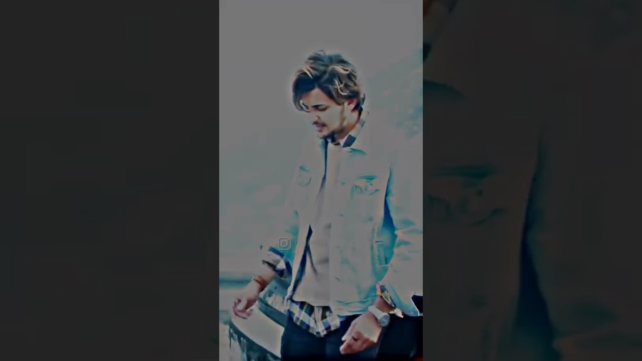 Ek Tarfa Mohabbat Ka Dard Sabke Naseeb Kaha 💔💔 || Repost @ishana_drdz || #darshanraval || #ektarfa