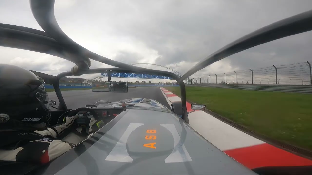 Caterham r300 superlight ONBOARD wet practice lap