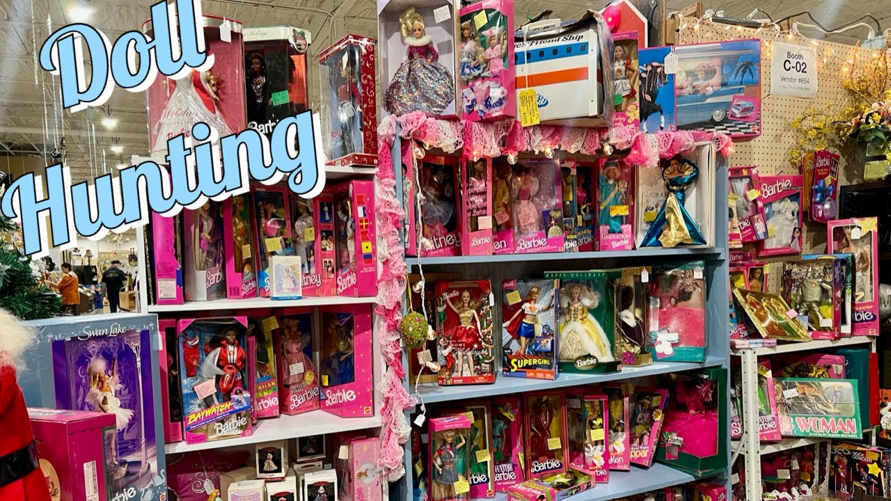 Doll Hunting / Thrifting In Springfield, Missouri | Buscando Muñecas
