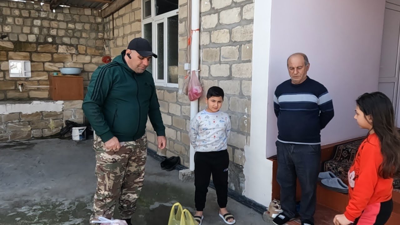12 03 26. Bu gün yetimləri Atasız Anasız övladları sevindirdik. Ramazan ayınız mübarək olsun🤲😔😔😔