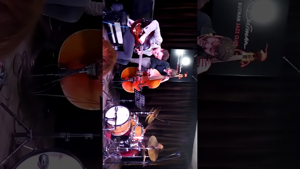 Autumn Leaves-Gilad Hekselman in Moscow
