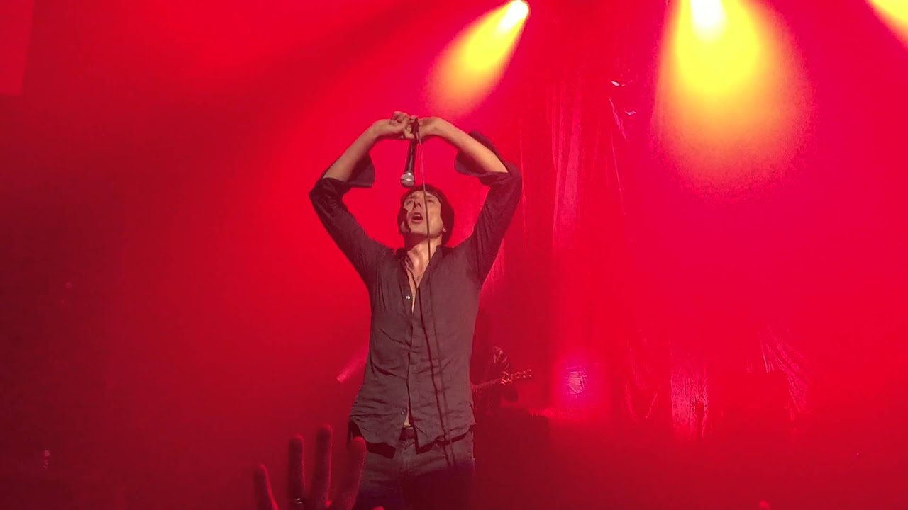 Suede - Everything will flow / live - Olympia Theatre Dublin 10-2-2016 (HD 1080)
