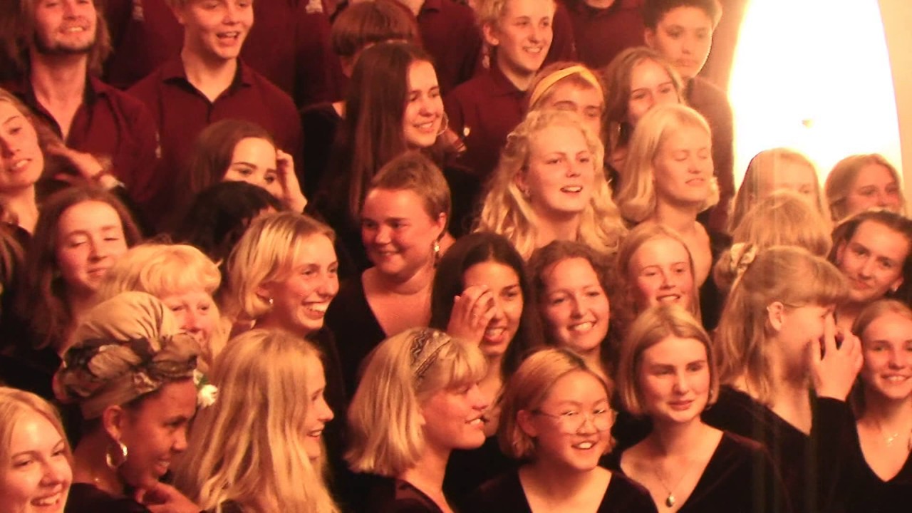 Ollerup Sang og Musik Efterskole 16/17
