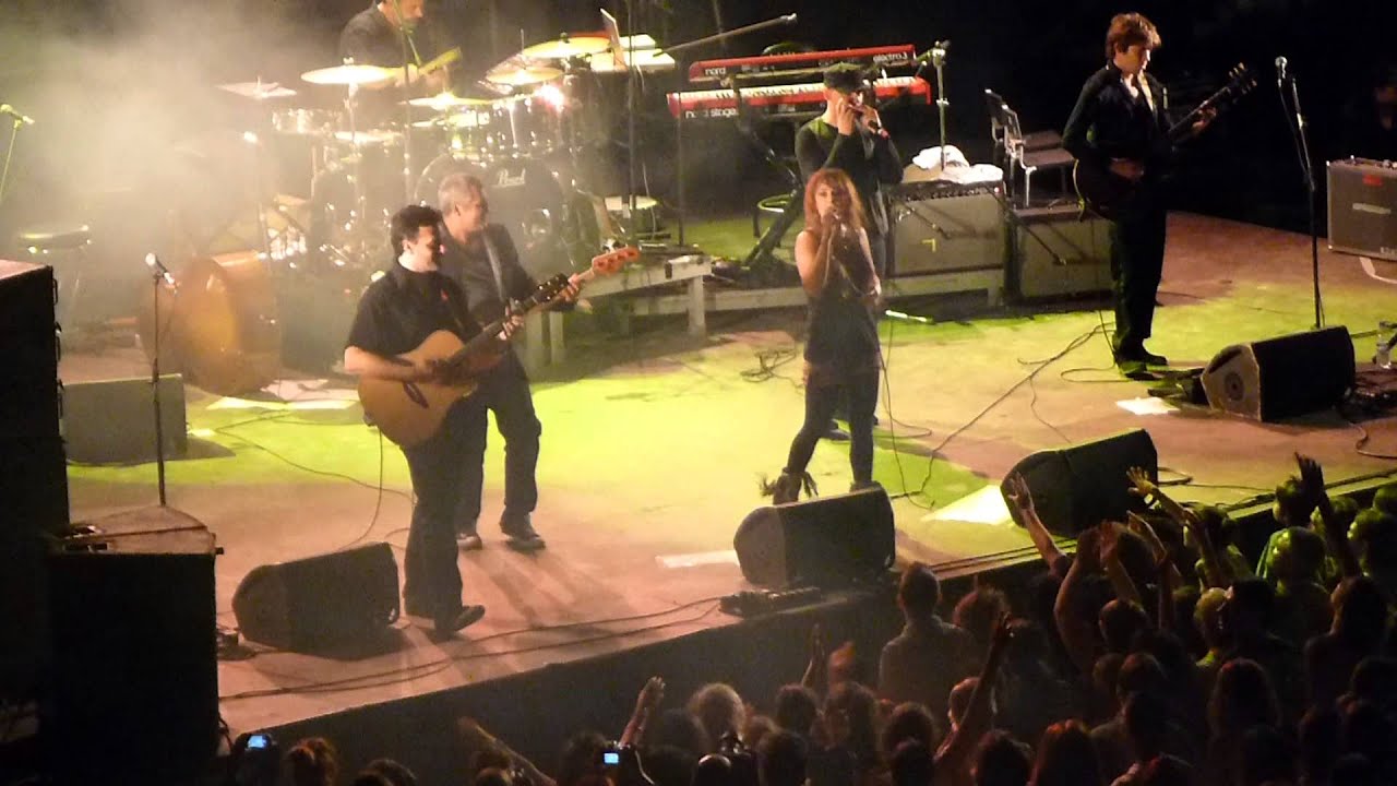 ZAZ - Le retour du soleil (Athens 2013)