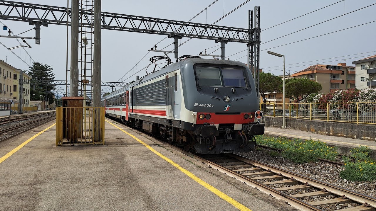 Calda mattinata alla Stazione di Capaccio Roccadaspide