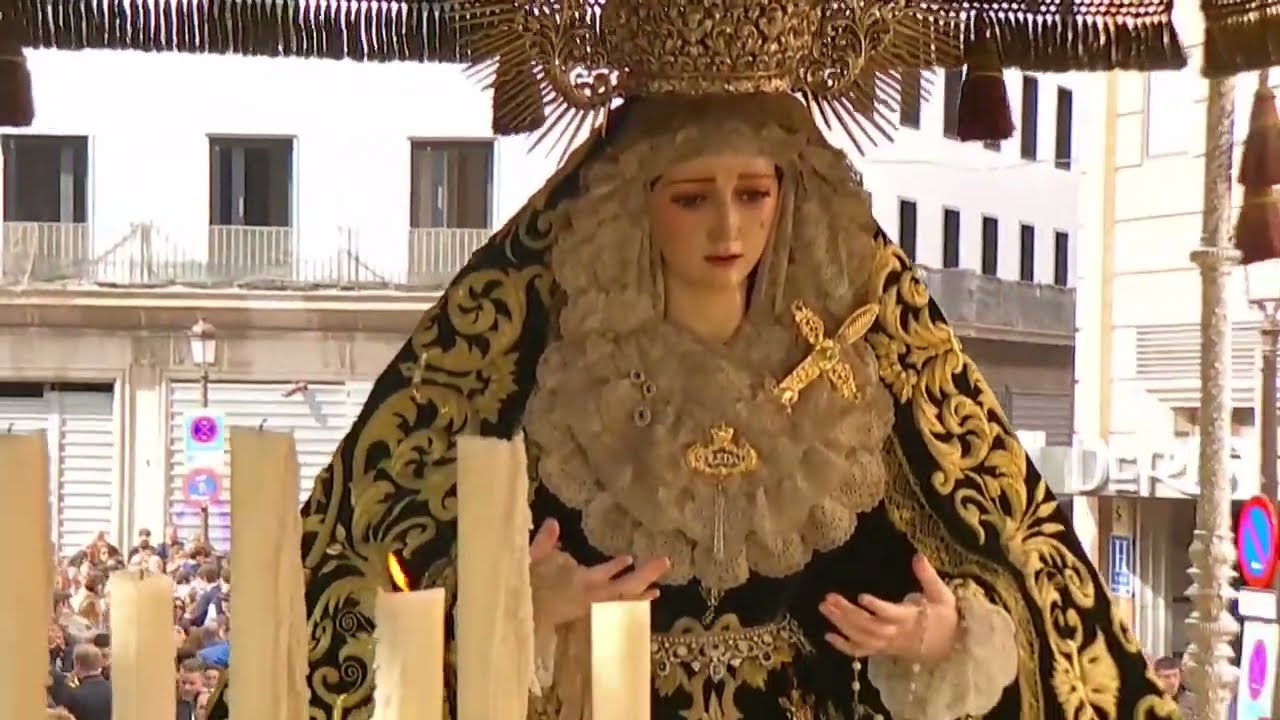 María Santísima de la Soledad (Los Servitas) en Campana 2025 - Sábado Santo Sevilla