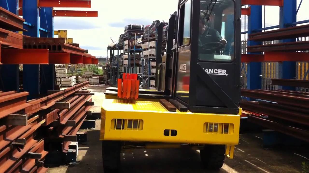 ForkliftTruckTraining4u.co.uk (Sideloader Training)