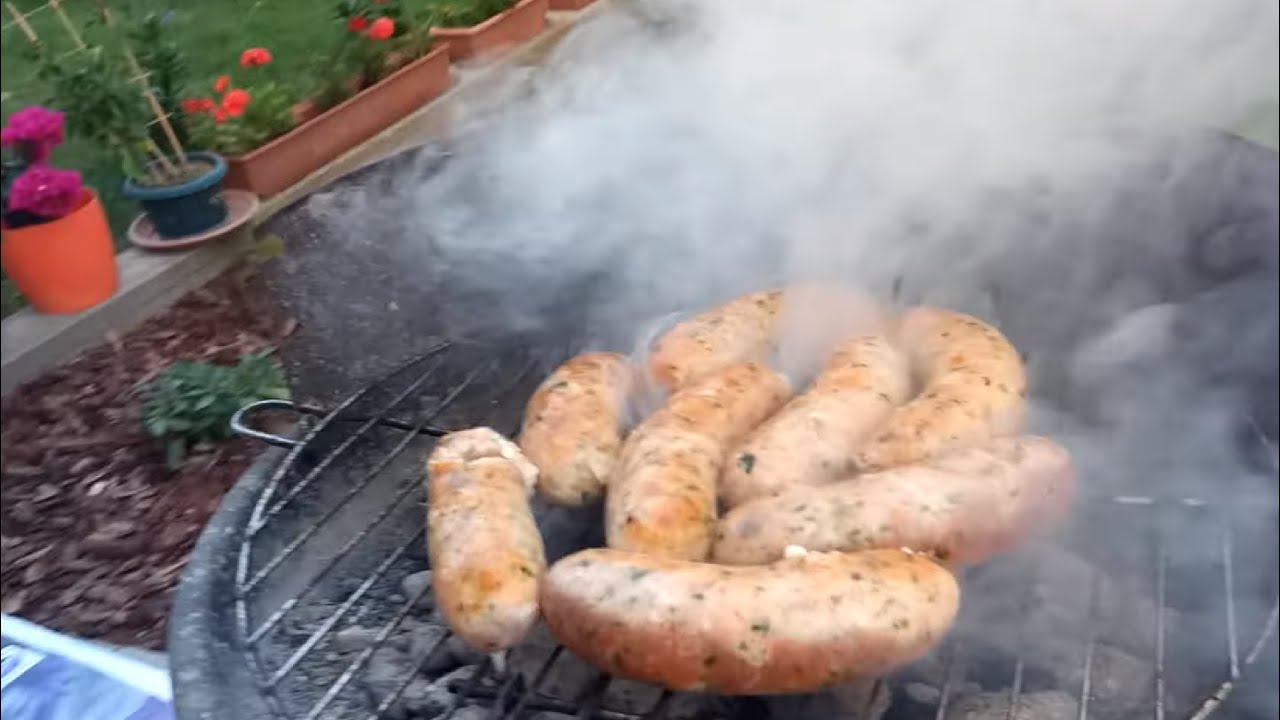 Isteni lazac grillkolbász egyszerűen :-) Salmon grilled sausage simply :-)