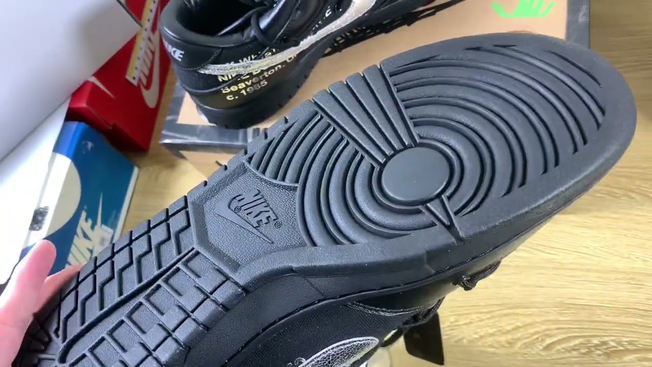 Off White x Dunk Low Black 50-50