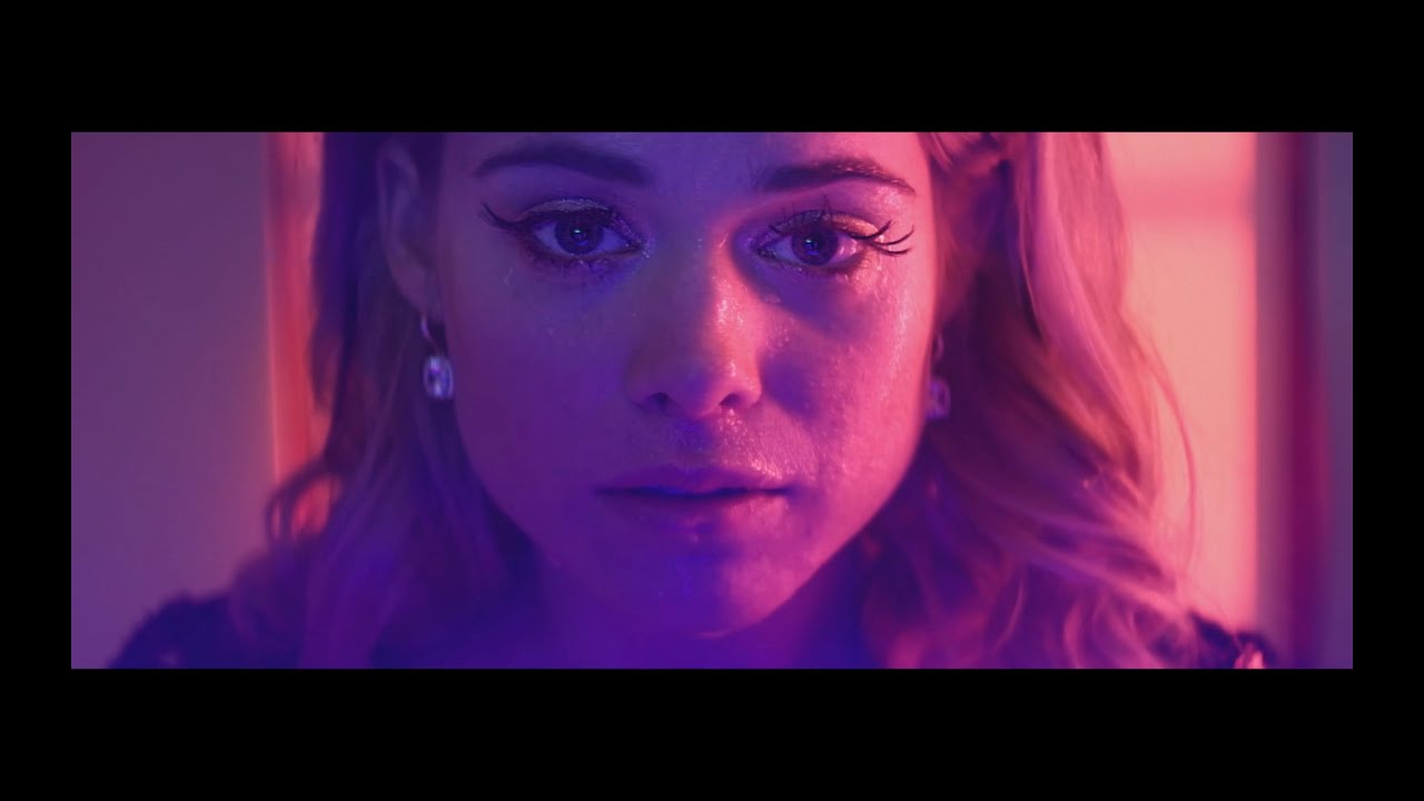 Mako - Smoke Filled Room (Official Video)