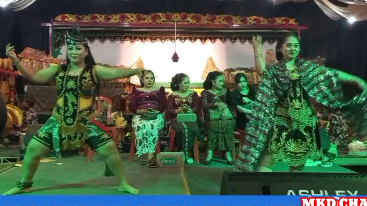 Tari remo campursari yhoni budoyo live ckaket pacet mojokerto