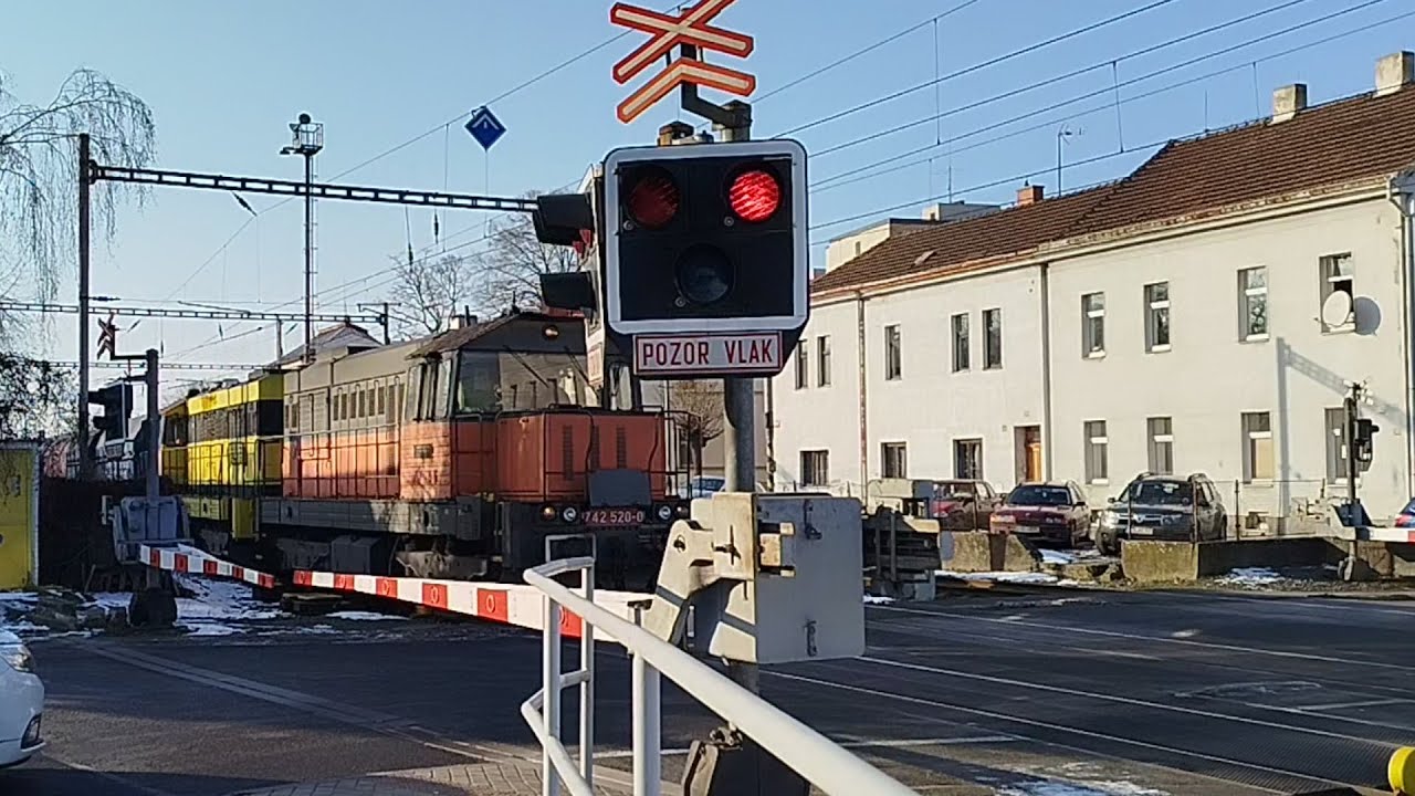 Železniční Přejezd Kralupy nad Vltavou - Barvy a Laky | 20.1.2026 | P2394