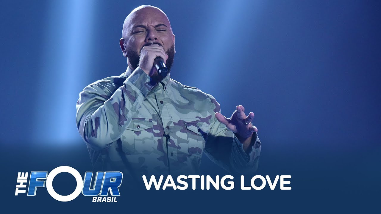 Ivan Lima canta Iron Maiden e deixa jurados e finalistas impressionados