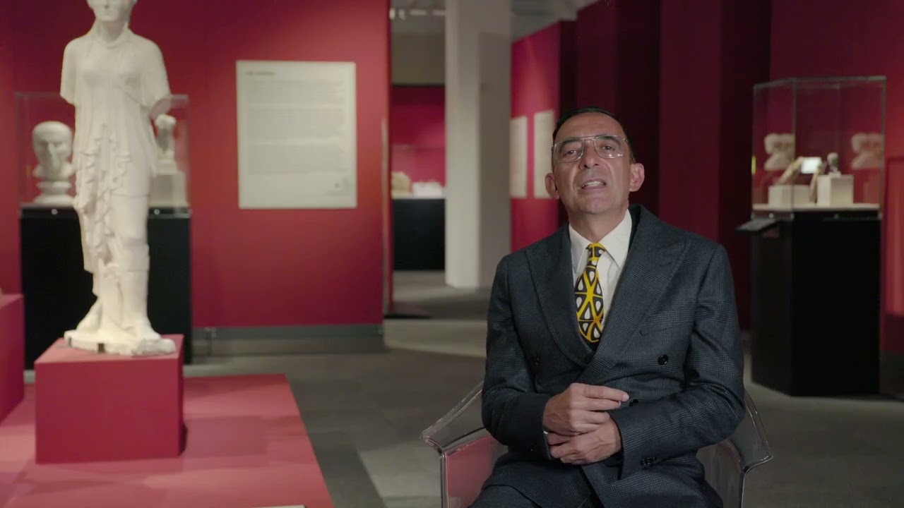 𝗔𝗿𝘁𝗶𝗳𝗶𝗰𝗲𝘀: 𝗶 𝗰𝗿𝗲𝗮𝘁𝗼𝗿𝗶 𝗱𝗲𝗹𝗹'𝗮𝗿𝘁𝗲. Mostra realizzata in collaborazione con il Museo Nazionale Romano
