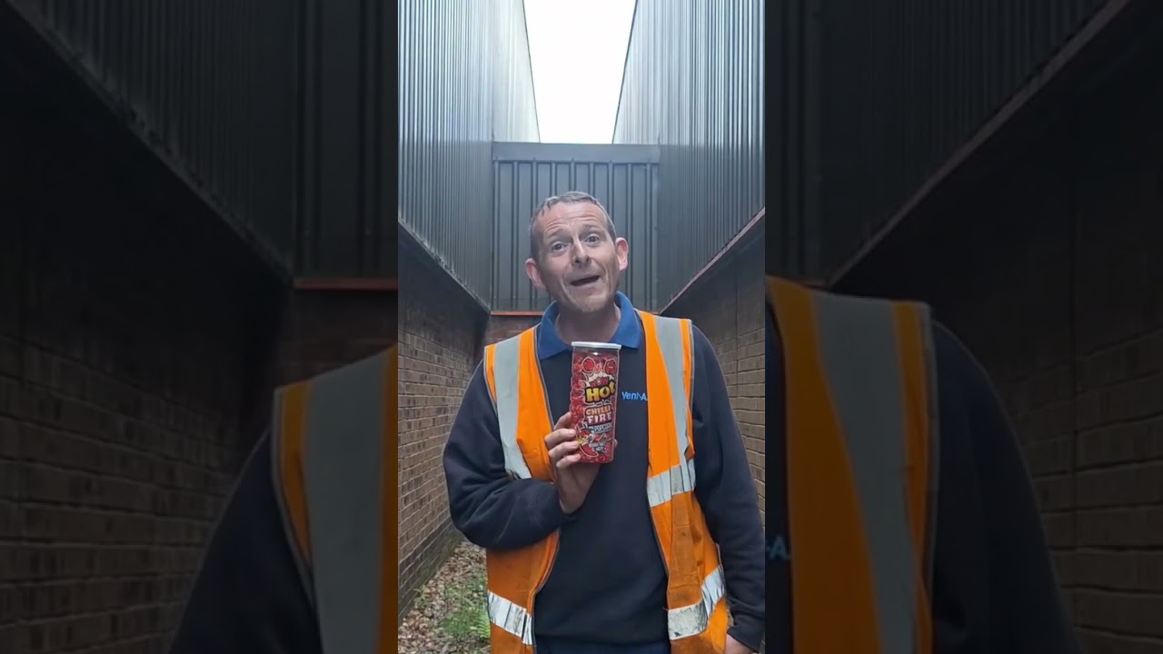 BERRY NICE AND HOT #viral #funny #viralvideo #comedy #viralshort #berry #nice #hot #popcorn