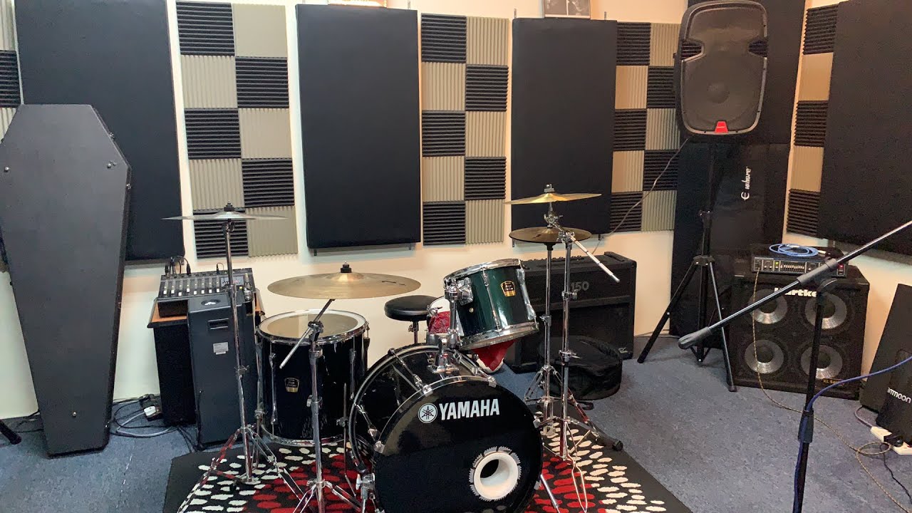 IBLISS LIVE AT ASTROBASE PART II