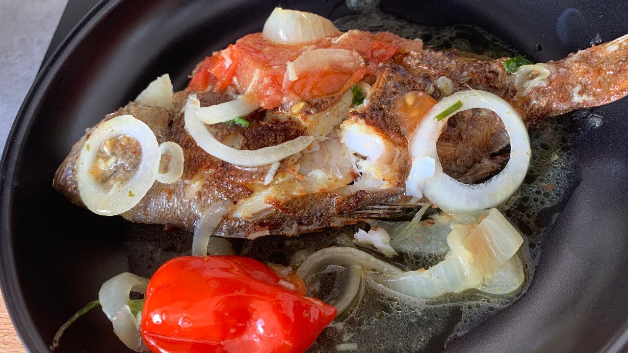 recette poisson frit a la poele,comment frire la DORADE et sa sauce tomate au celeri et gingembre