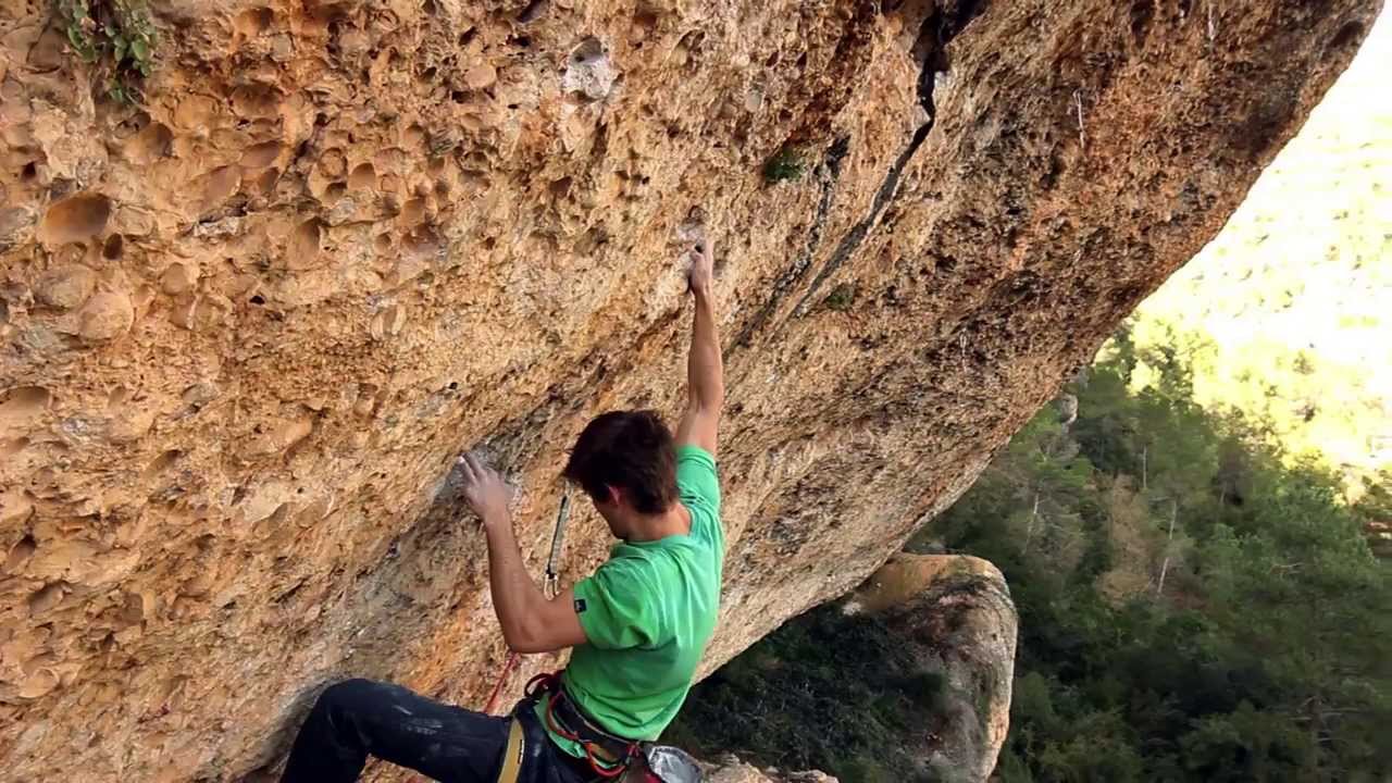 Climbing Spain Margalef 8c project.