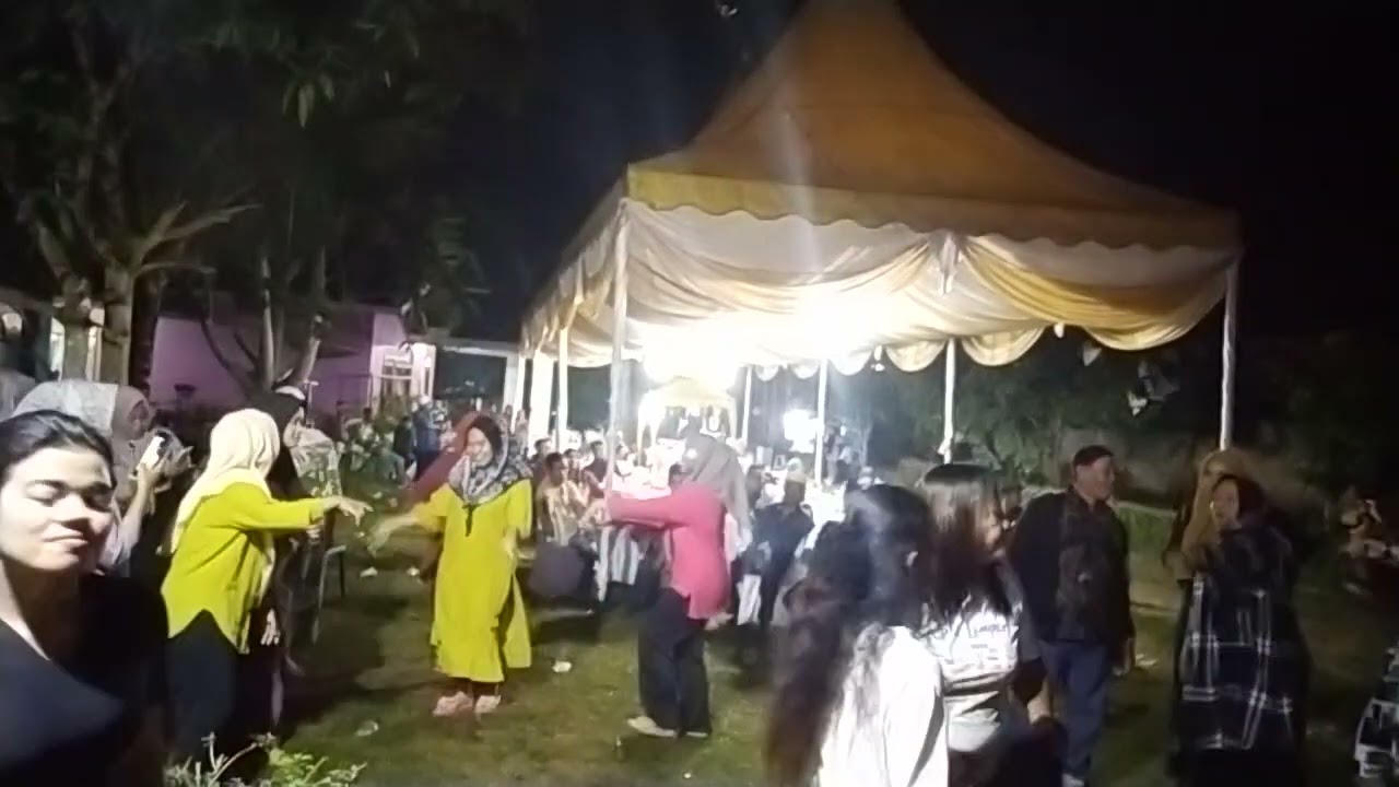 Gondang Non Stop bersama New Warna-warni entertainment feat Daffa Musica