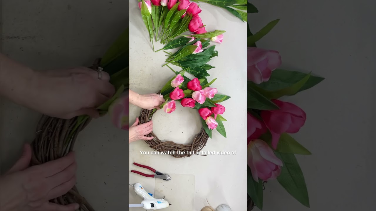 How to make a tulip wreath 🌷