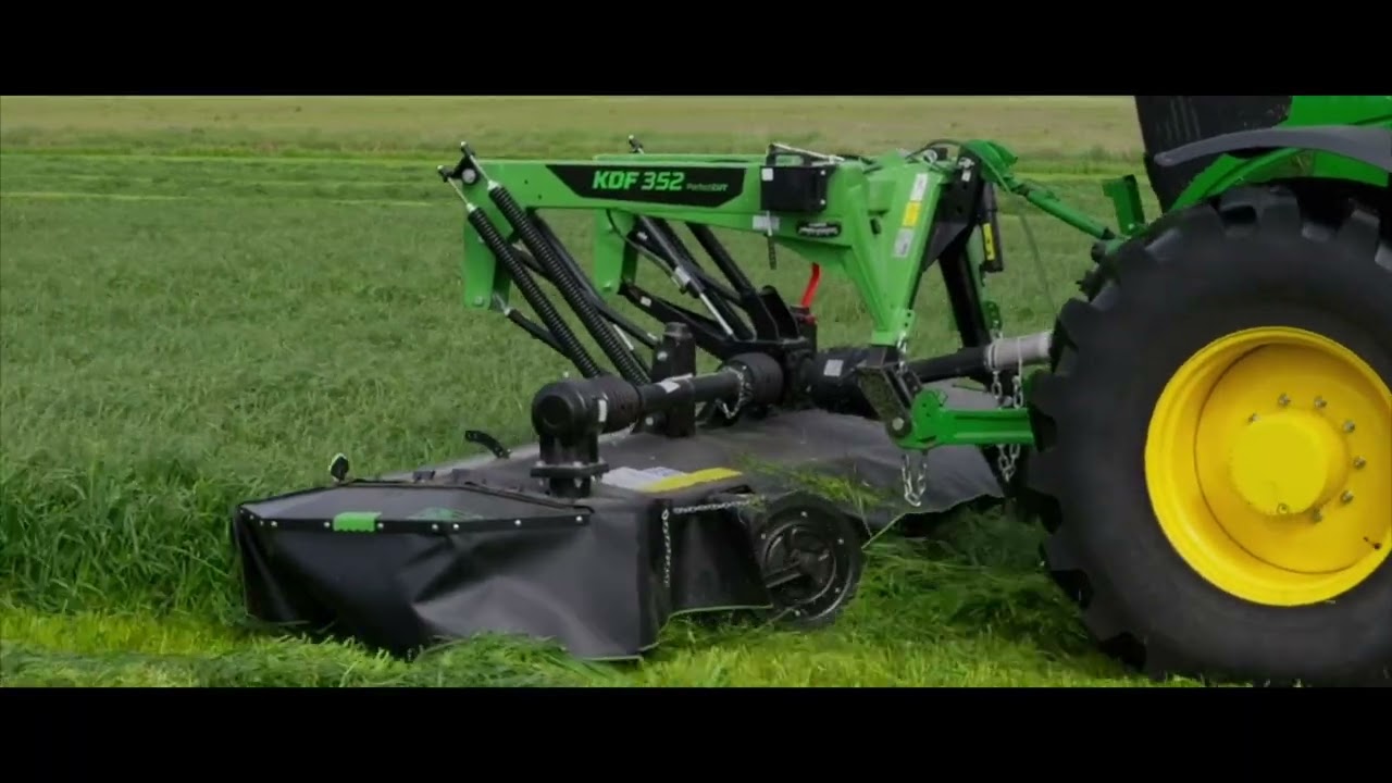 SaMASZ KDF 352 – praca kosiarki dyskowej czołowej/front disc mower in action