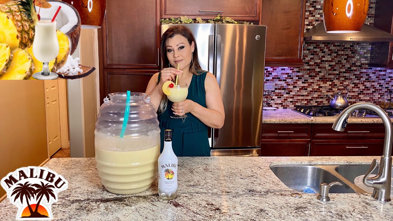 How To Make A Creamy Piña Colada! | Hilda Chavez