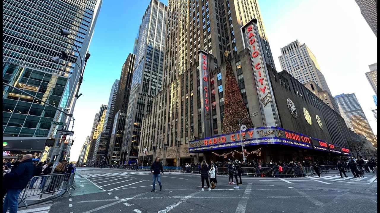 MACYS THANKSGIVING DAY PARADE LIVE #NewYorkCity #NuevaYork #NYC #JoshfromNY