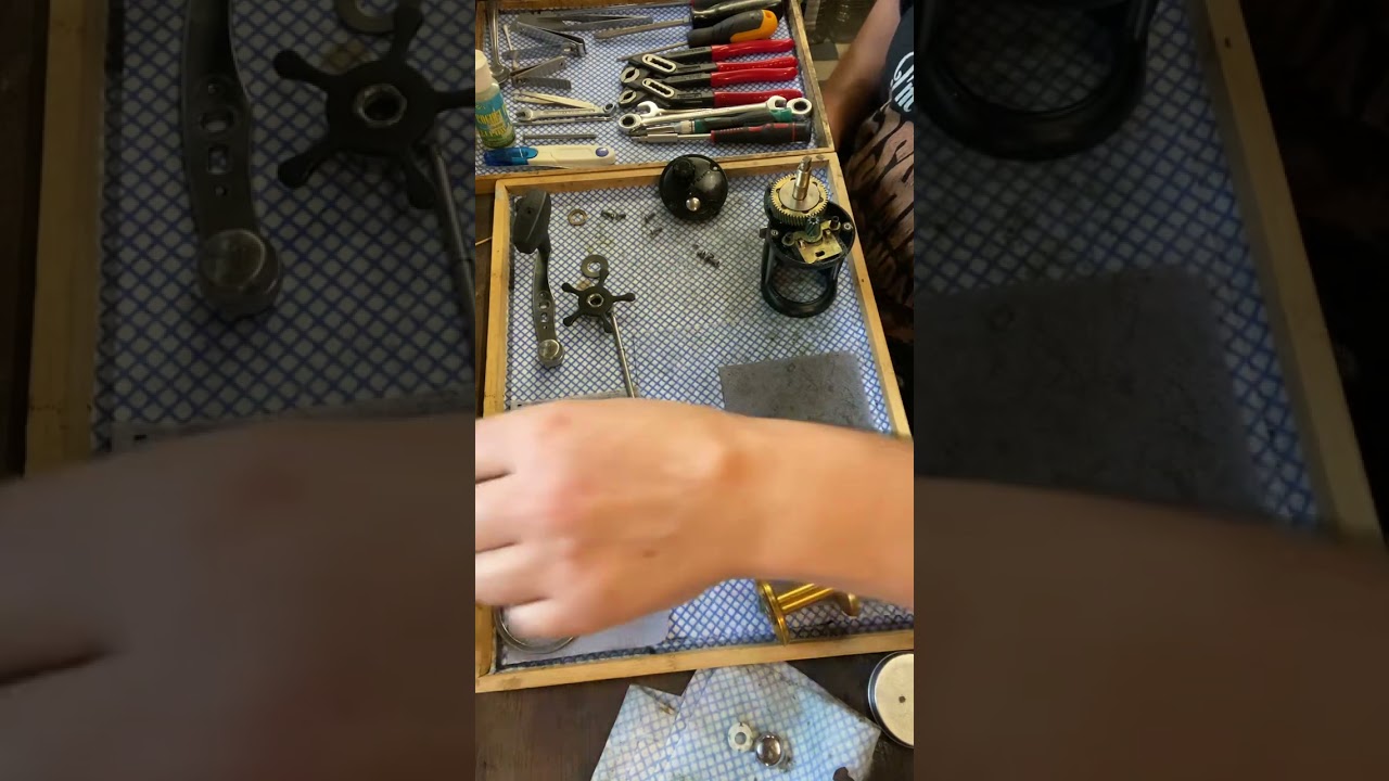 Penn 525 super mag extra strip down and rebuild part 2