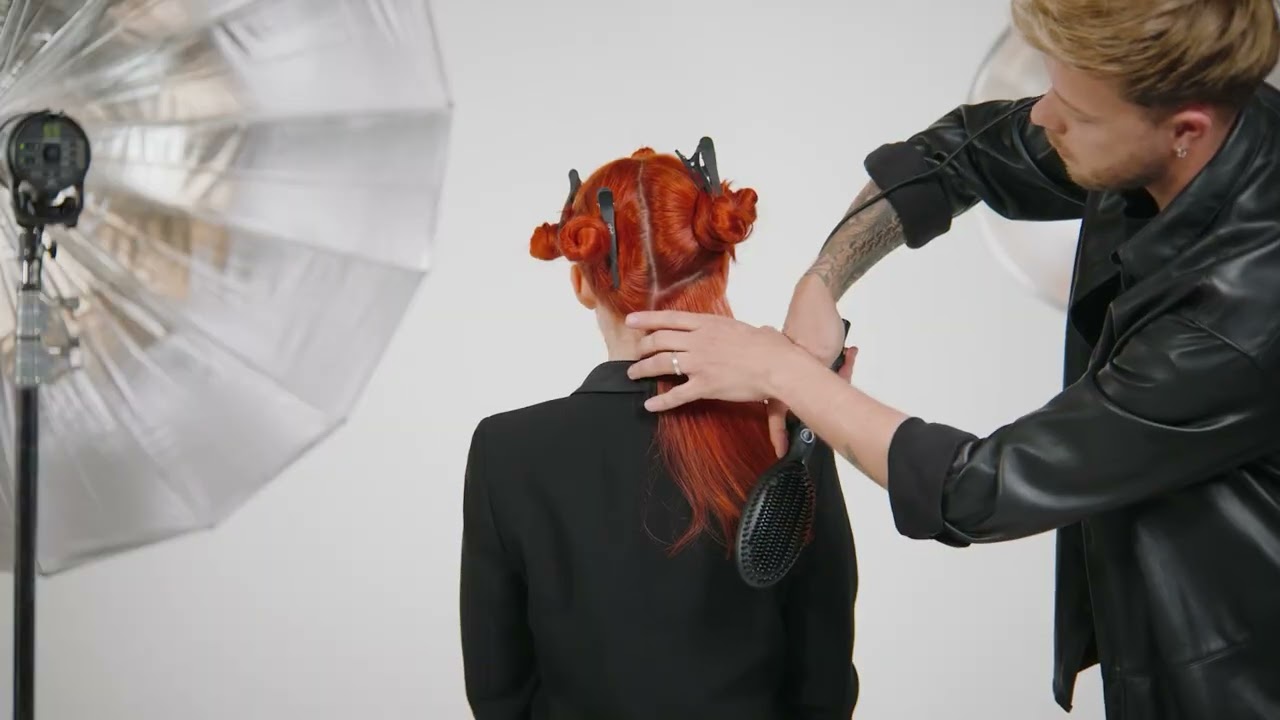 How to use the ghd Glide hot brush