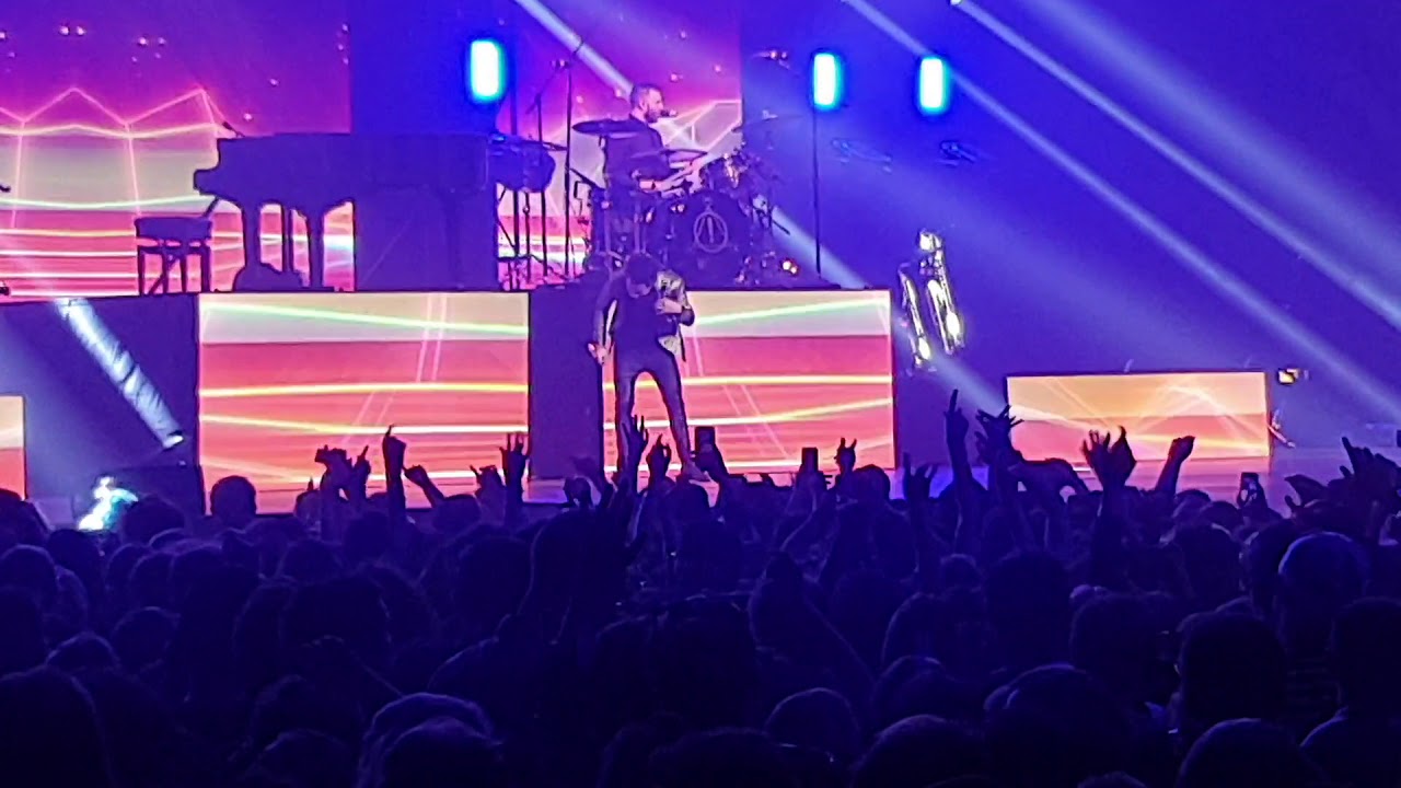 Ready to go - Panic at the Disco - Zénith Paris 2019/03/19 #patd #panicatthedisco
