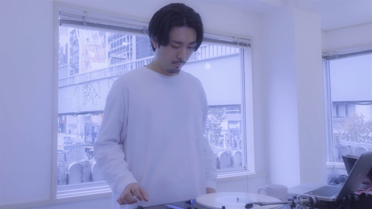 Stanton Turntables with DJ SHOTA