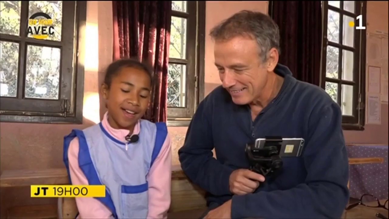 « UN JOUR AVEC… Hasina »