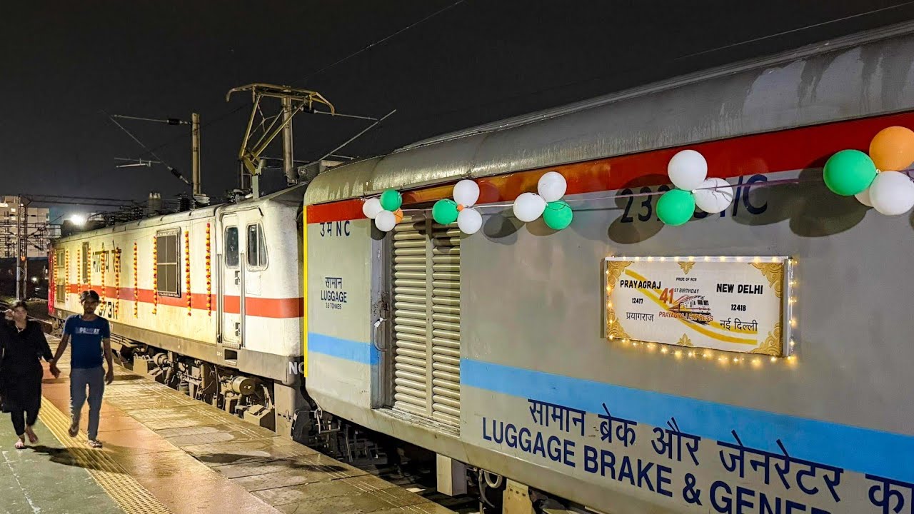 41st Anniversary Celebration of VVIP Prayagraj Express - Pride of NCR #12417