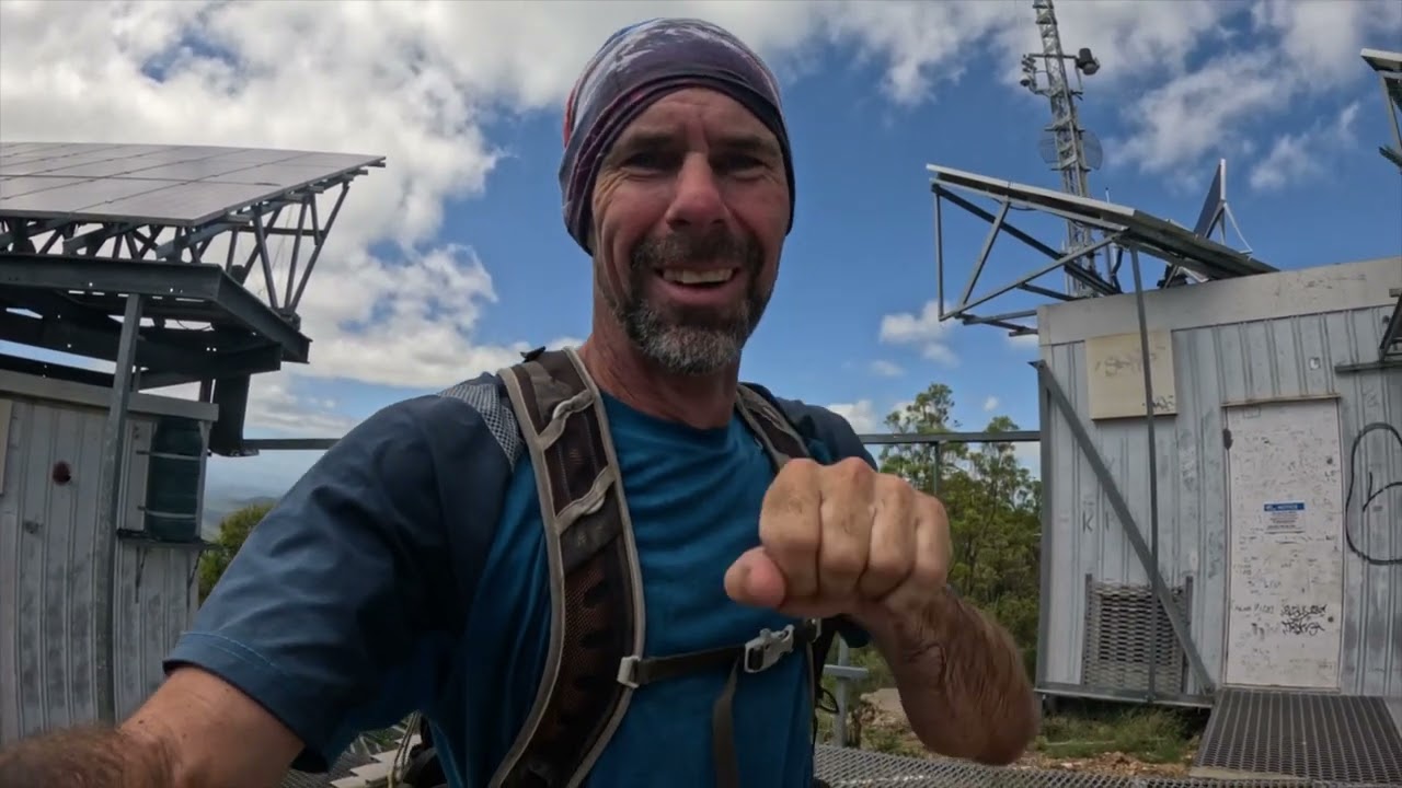 Flinders Peak hike/climb on East Face