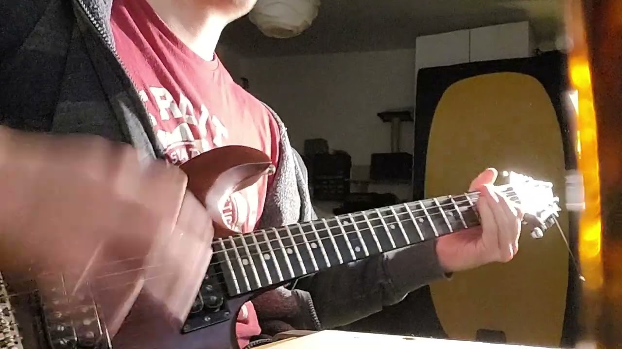 [620] ian D - Hundred Thousand Guns (singing and playing guitar at the same time)