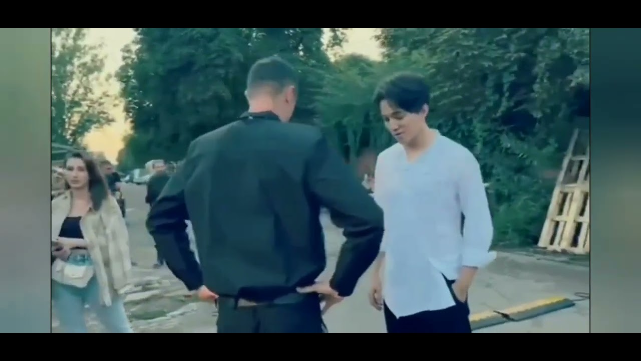 Неожиданно...Димаш в Лондоне...реакция актера Никиты Шепелева #димаш #dimash #dimashqudaibergen