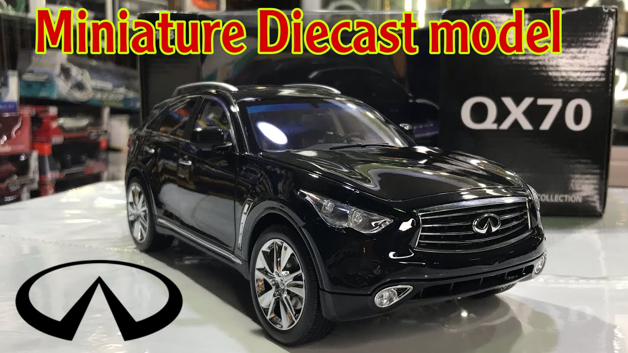 INFINITI QX70 