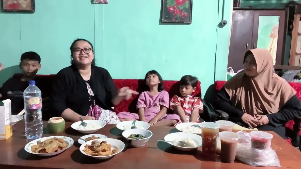 VIDIO DARI KELUARGA REVA ❤️ JAN DADI TAMBAH SENG BENGAK-BENGOK 🤪🤭🫵🏻